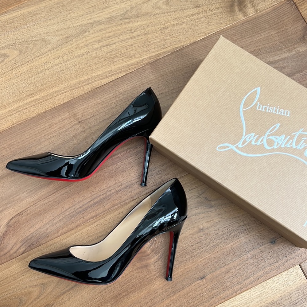 ❤️AUTHENTIC CHRISTIAN LOUBOUTIN HEELS❤️